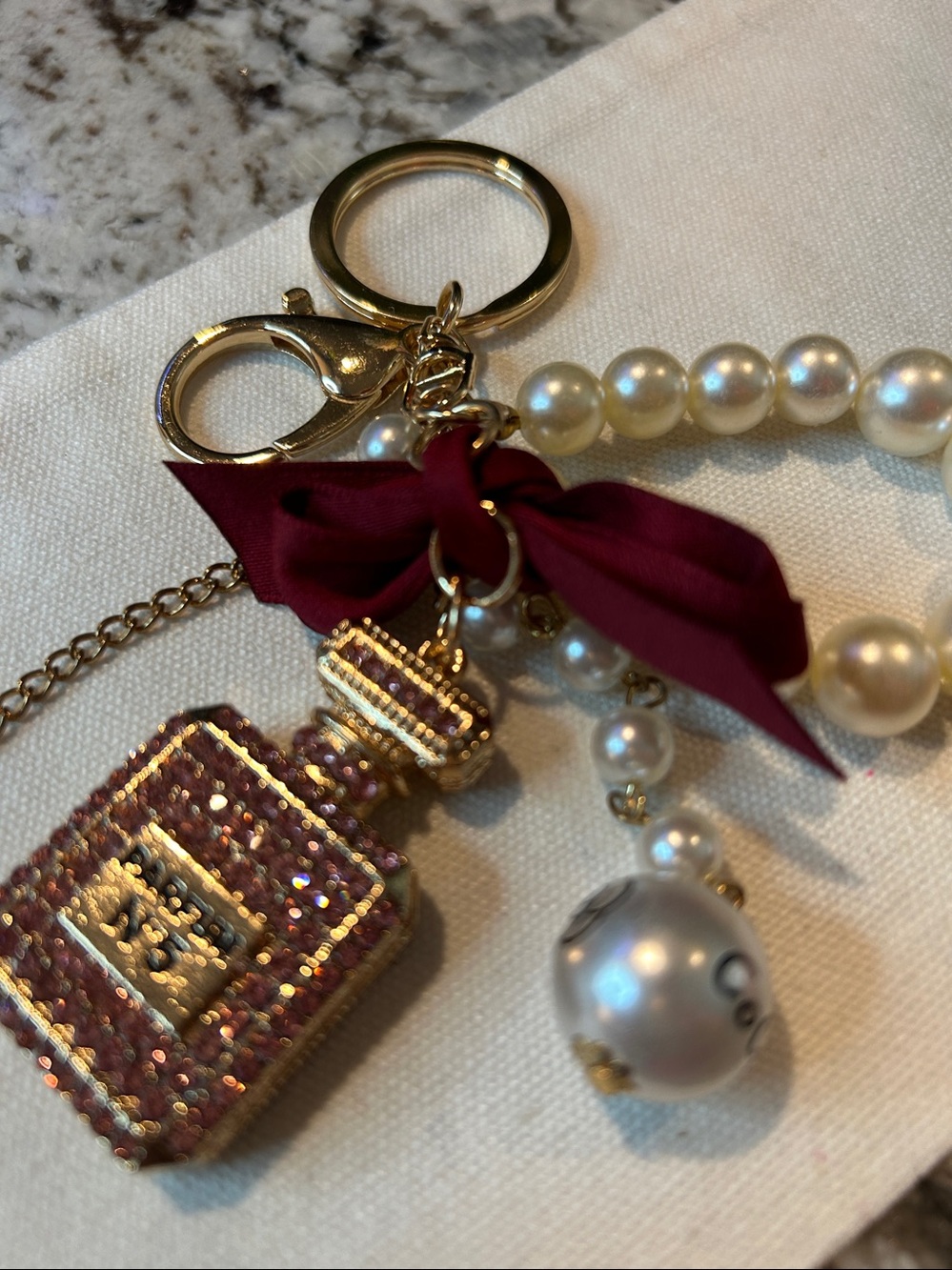 Pearl Bead Key & Card Holder with Burgundy Bow and Gold Hardware - Picture 5 of 5